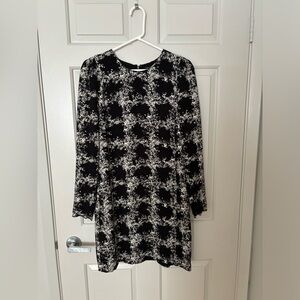 Club Monaco mini dress size 8